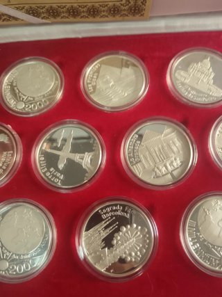 Estuche 10 Medallas Plata 999 III Milenio