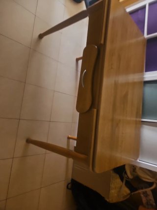 Mesa de cocina de madera