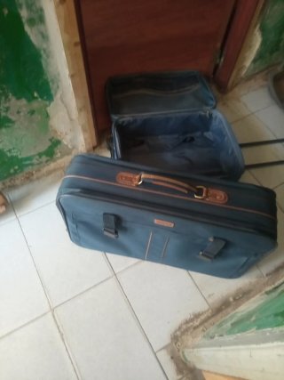 Maletas de viaje variadas