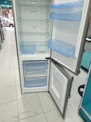 ☆Nevera No Frost Combi Balay Garantía + Entrega☆