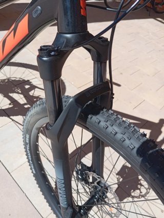 Bicicleta KTM 29 MTB