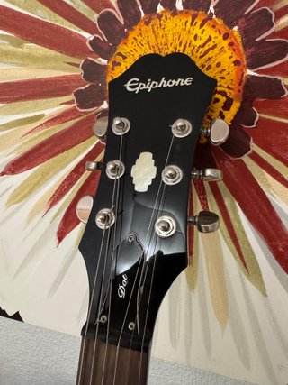 Guitarra eléctrica Epiphone Dot Negra ES-335