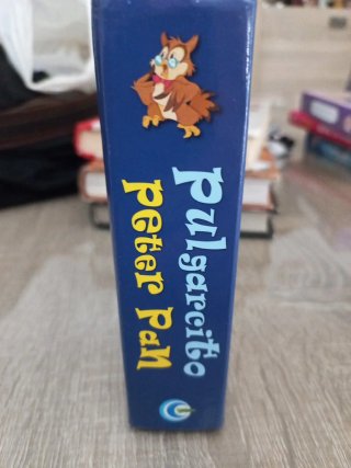 Libro infantil pulgarcito y Peter pan