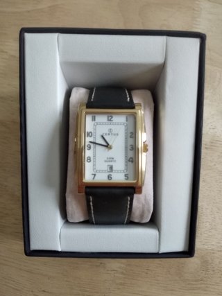 Reloj de Hombre Certus Tank Dorado - Impecable
