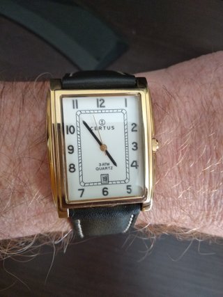 Reloj de Hombre Certus Tank Dorado - Impecable