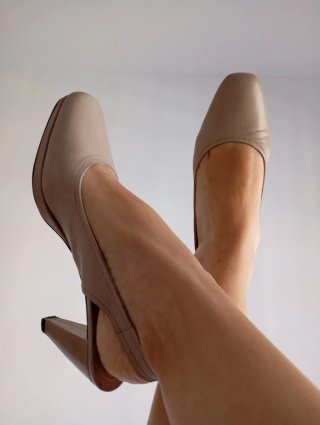 Sandalias Beige Tacón