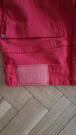 Vaqueros tobilleros rojos talla S