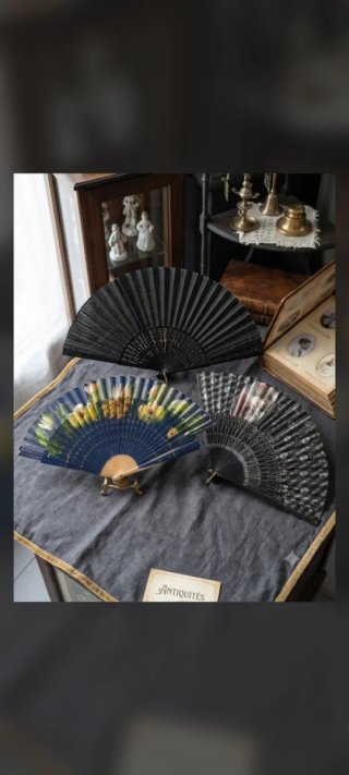 Antichi ventagli decorativi