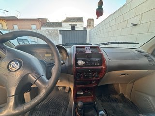 Nissan Terrano II 2001