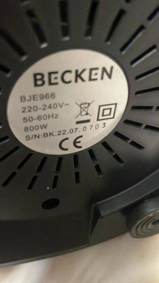 Máquina de sumos BECKEN