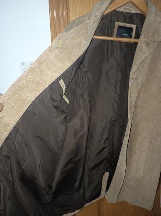 Chaqueta de piel marrón