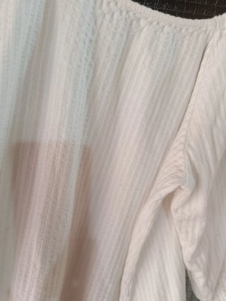 Blusa blanca mangas globo Talla 44