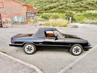Alfa Romeo Spider 1986