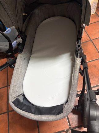 Carrito bebé 3 piezas: capazo y silla