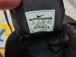 Zapatillas Nike Zoom Vomero II Mujer Talla 38.5