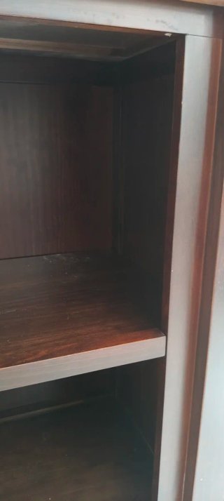 Vitrina madera  con cajones