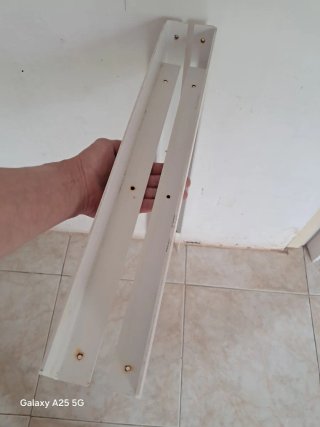 Escuadras para mesa