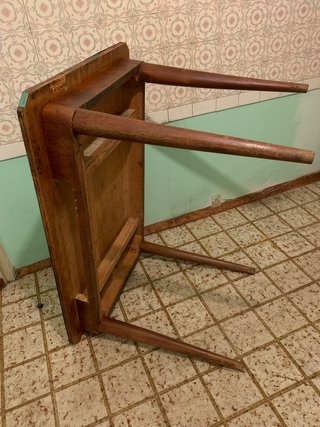 Modernariato tavolo in legno anni '60