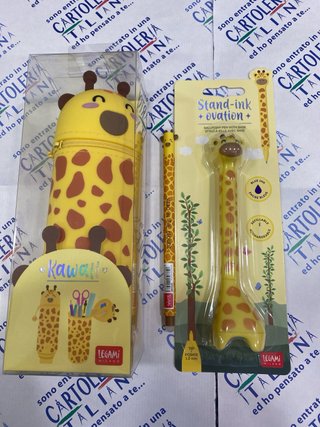 Legami astuccio e 2 penne giraffa