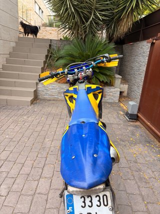 Moto Enduro Husqvarna WR 125cc 2T MATRICULADA!!