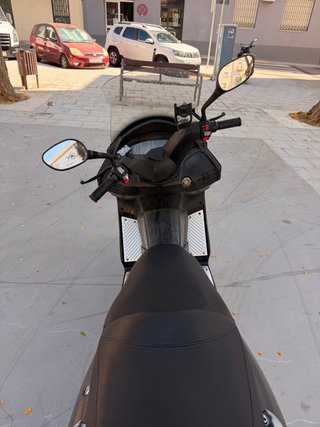 Efun Puma Scooter Negro Automático