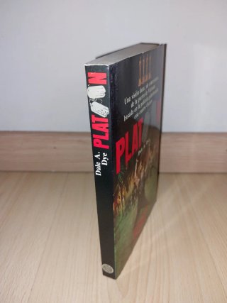 LIBRO - Platoon - HISTORIA GUERRA VIETNAM