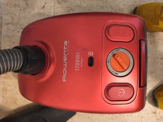 Aspiradora Rowenta 1700W Roja