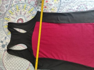 Camiseta deportiva sin mangas