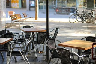 R-7940347 Traspaso Restaurante con licencia C2