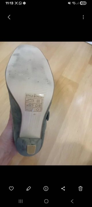 Botines grises tacón aguja punta abierta nuevos