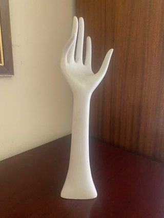 Anillero joyero mano blanca