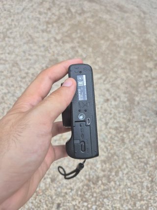 Sony DSC-HX60