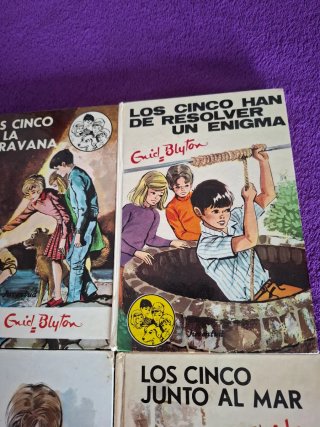 Libros juveniles de la colección LOS CINCO