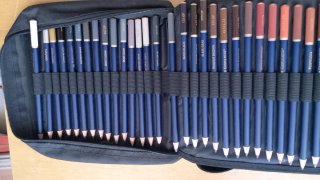 120 Lápices de Colores Castle Art + Estuche