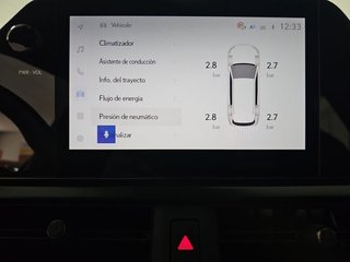 Lexus UX 2.0 300h UX Plus
