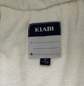 Buzo blanco Kiabi bebé 1 mes