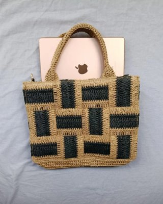 Bolso Shopper Rafia Trenzado Camel y Negro