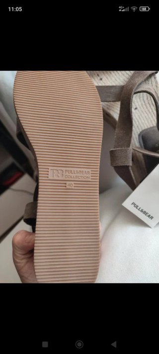 Sandalias Pull&Bear mujer beige/marrón plataforma.