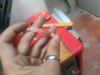 Braccialetti in rame fatti a mano