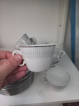 Juego de tazas de porcelana de la marca Santa Clar