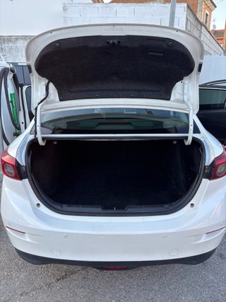 Mazda 3 2014