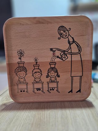 Incisione legno regalo fine anno maestra