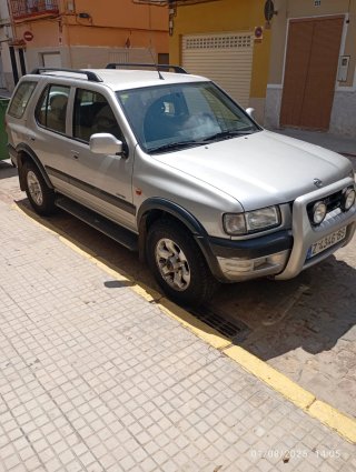 Opel Frontera 2000