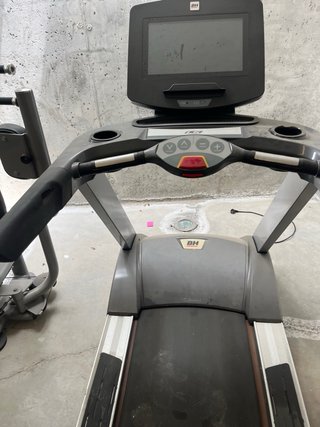 Cinta de correr BH profesional averiada