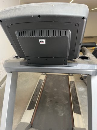Cinta de correr BH profesional averiada