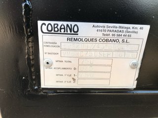 Remolque Carro Negro con Rueda de Repuesto