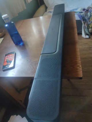 Barra de Sonido JBL Negra,con mando y cables