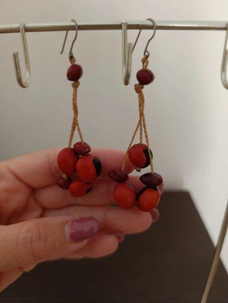 Pendientes largos hechos a mano