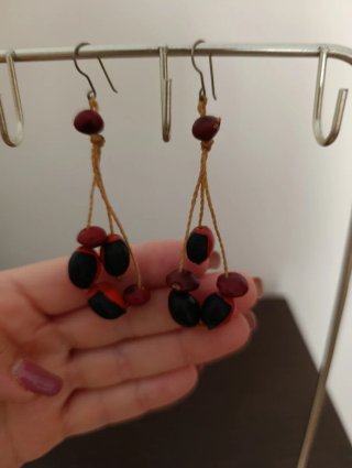 Pendientes largos hechos a mano