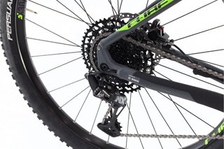 Bicicleta Cube Hybrid Reaction t.M Reacondicionada